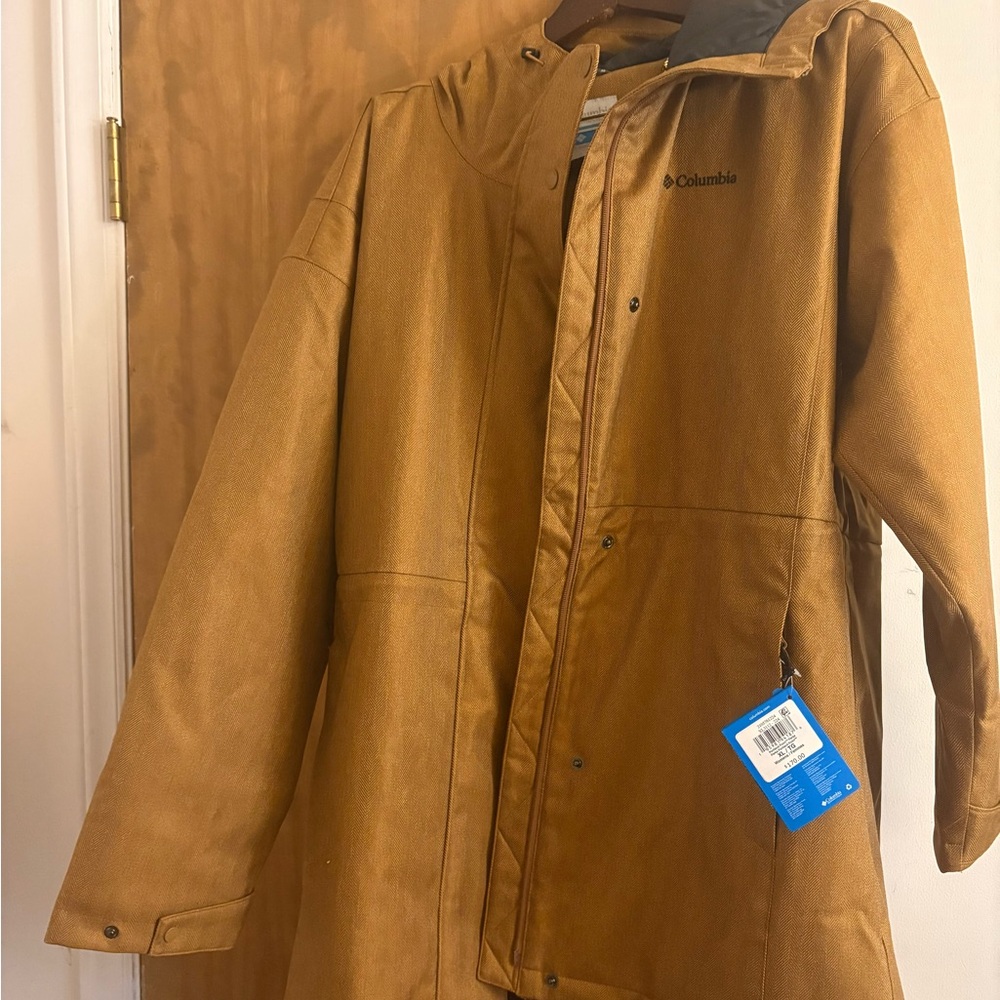 Columbia Women’s Caramel Brown Hooded Raincoat